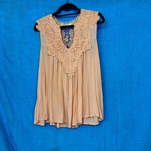 Solitaire Beige Lace Detail Blouse
